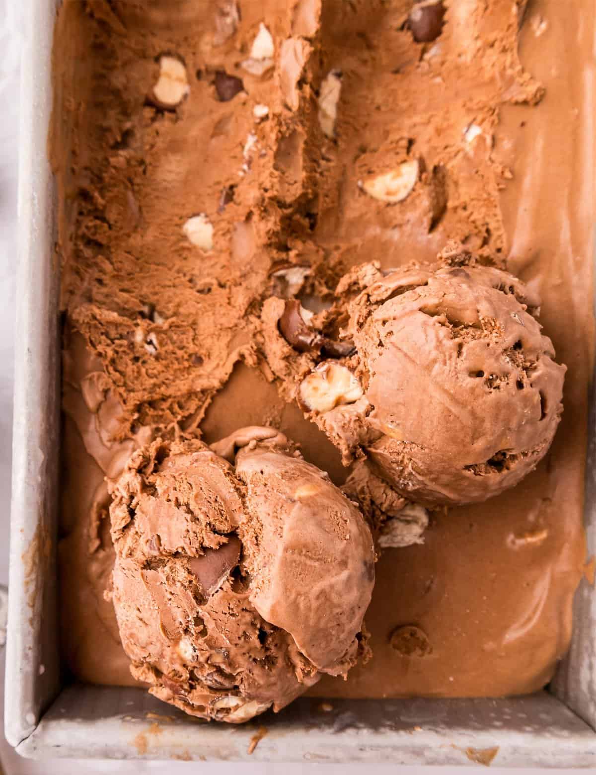 Easy No-Egg Chocolate Malted Crunch Ice Cream with Whoppers